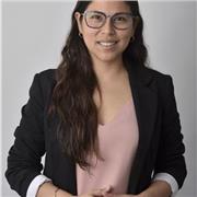 Profesora de Matemática para escolares y bachillerato